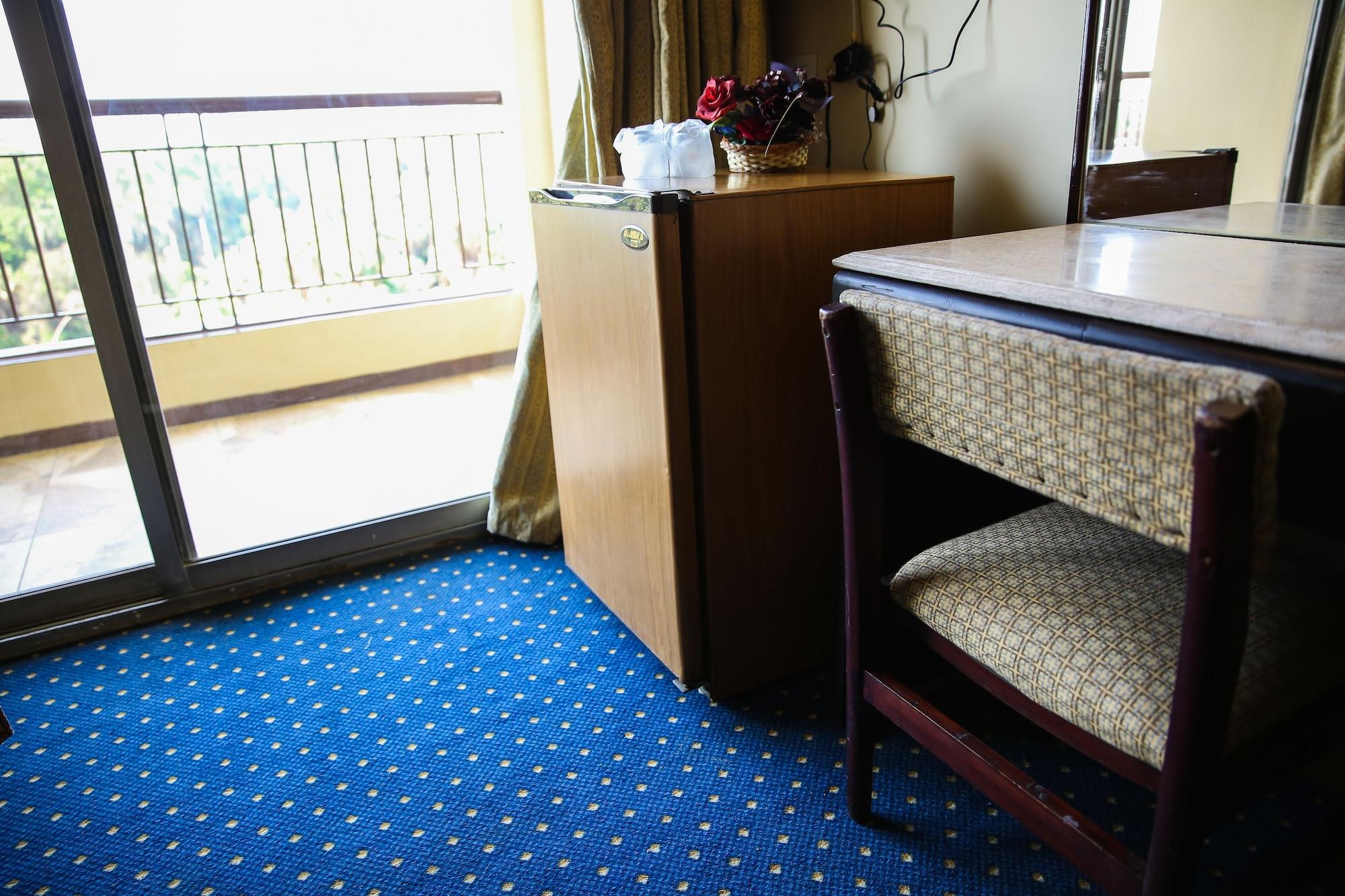 St.George Hotel Giza Bagian luar foto