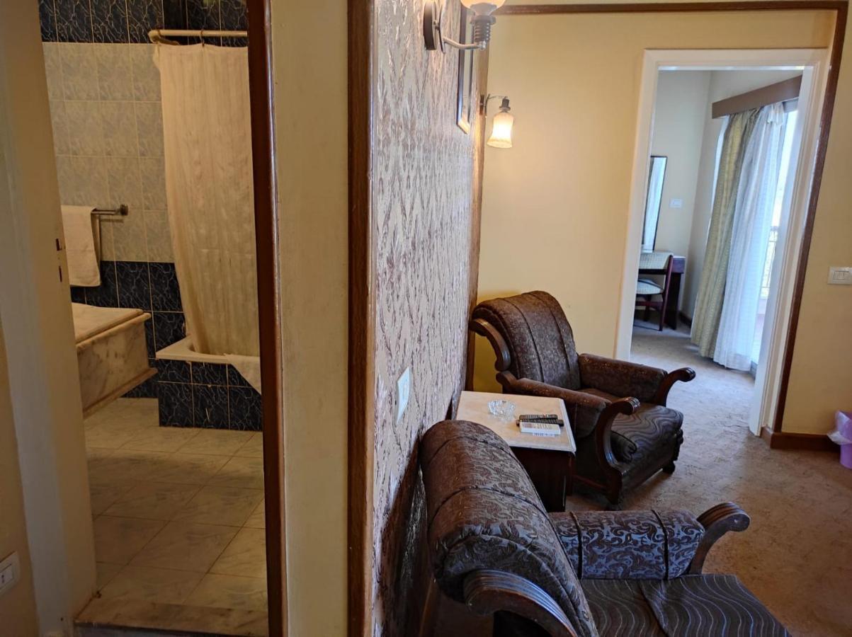 St.George Hotel Giza Bagian luar foto